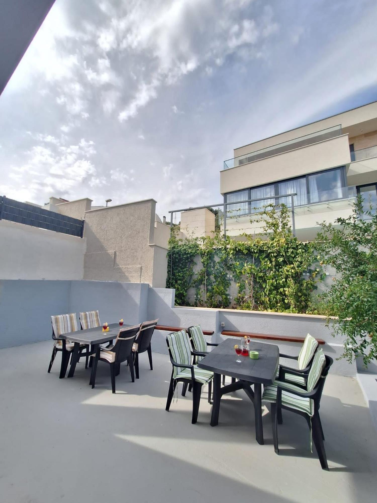 Apartments Vini 돈지세케트 외부 사진